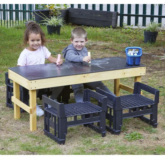 Slim H Crate Chalk Table + 4 H Crates 