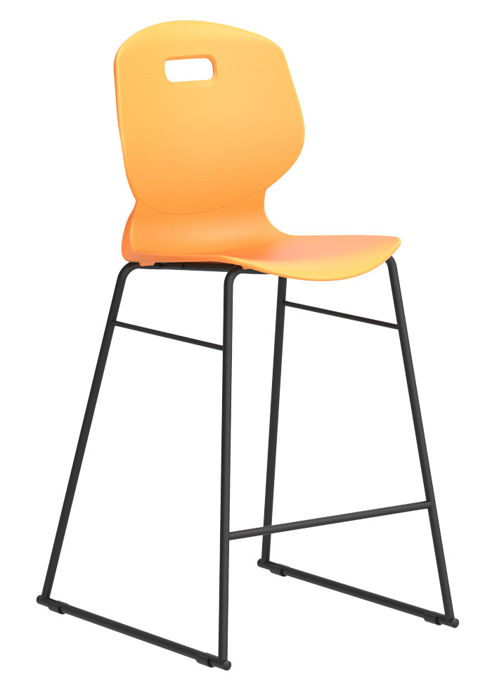 Titan Arc High Chair